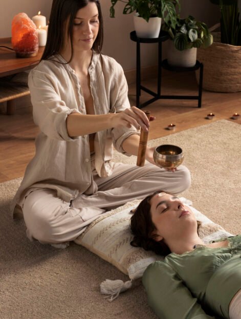 person-conducting-reiki-therapy